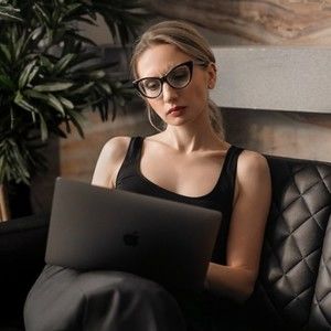 Meet your Posher, Columbine